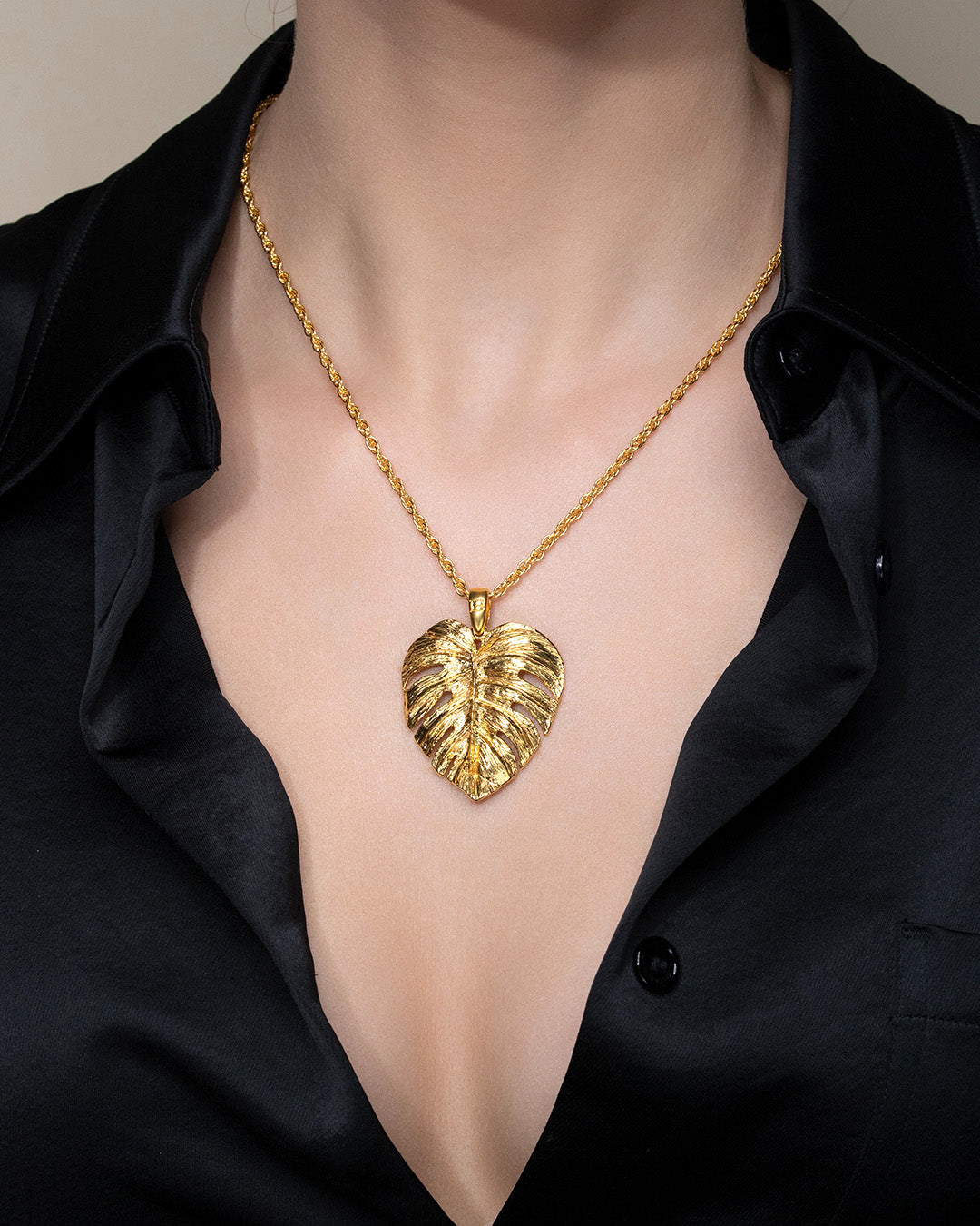 Pendente Monstera Gold
